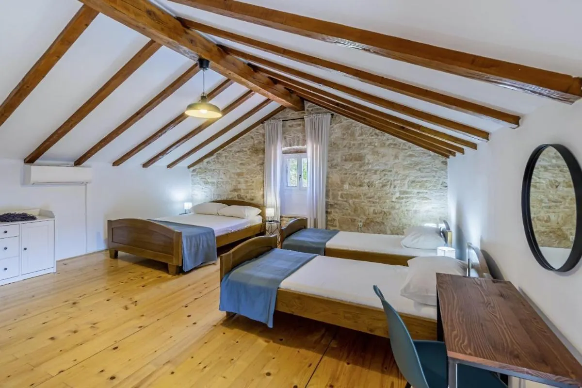 Prázdninový dům Vila Kutic In Stokovci Svetvinčenat